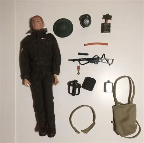 Vintage Gi Joe Sotw British Soldier 1966 Hasbro With Medal And Accessories 23900 Picclick