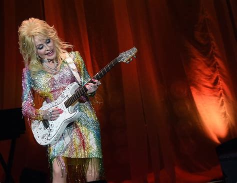 Dolly Parton Cinco Coisas Que Voc N O Sabe Sobre Ela Celebridades