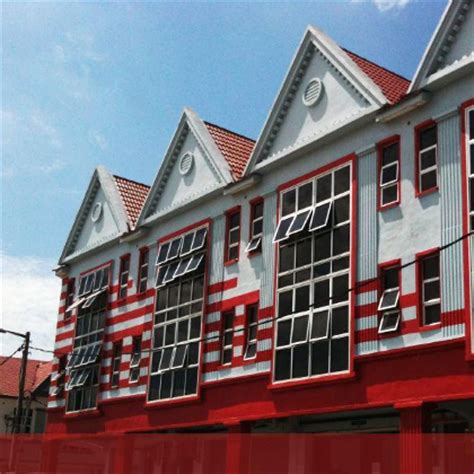 It was formerly known as institut teknologi tun hussein onn (ittho) and kolej universiti teknologi tun hussein onn (kuittho). Working at Universiti Tun Hussein Onn Malaysia | Glassdoor