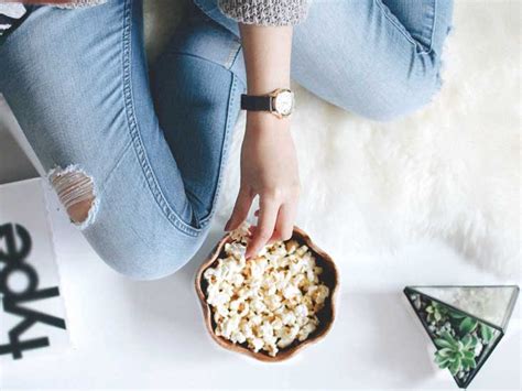 Urine Smells Like Popcorn: Causes, Other Symptoms, Treatment, and More