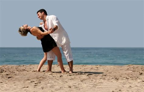 10 Romantic Gestures For Your Vacation Javis Travel Blog Go Visit
