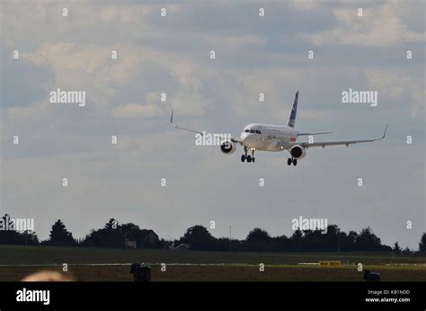 Airbus A320 Sharklets Hi Res Stock Photography And Images Alamy