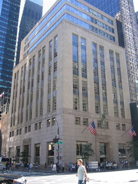 Catalog of restaurants and cafes in your city. Tiffany's on Fifth Avenue | Much fancier on the inside ...