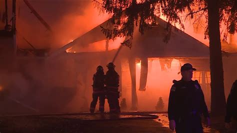 Crews Battle Massive House Fire In Shiloh Illinois Fox 2