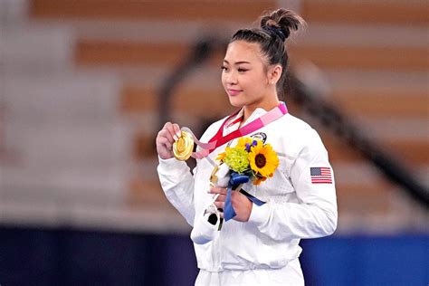 olympic-gymnast-suni-lee-s-gold-medal-overjoys-hmong-wisconsinites
