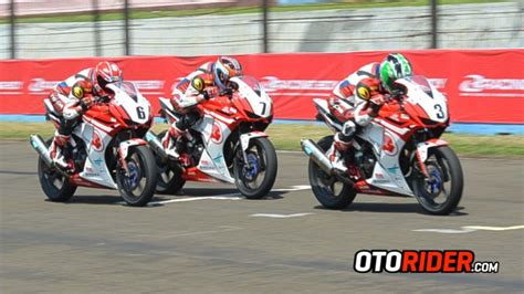 Wakil Astra Honda Racing Team Kibarkan Merah Putih Di Thailand