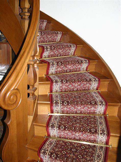 Weitere ideen zu treppen teppiche, treppenteppich, treppe. Treppenläufer aus Schurwolle - Raumausstatter Müller