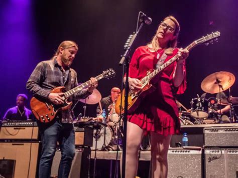 Tedeschi Trucks Band Wheels Of Soul Tour With Los Lobos 2 Day Pass Tickets 29th July Red