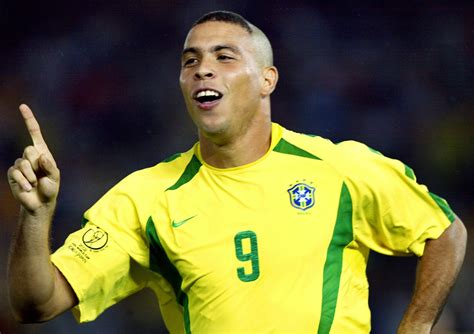 Soccer player ronaldo starred for the brazilian national team and several european clubs over the course of a career that spanned nearly two decades. ronaldo brazil star footballer almost forgotten — Steemkr