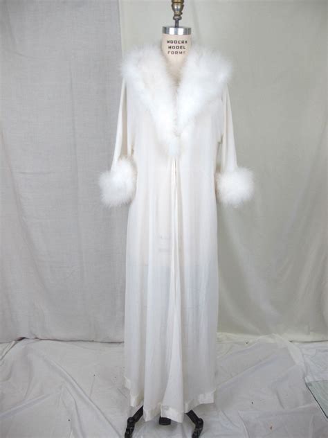 For The Honeymoon 1950s 60s White Marabou Feather And Chiffon Robe 12500 Via Etsy