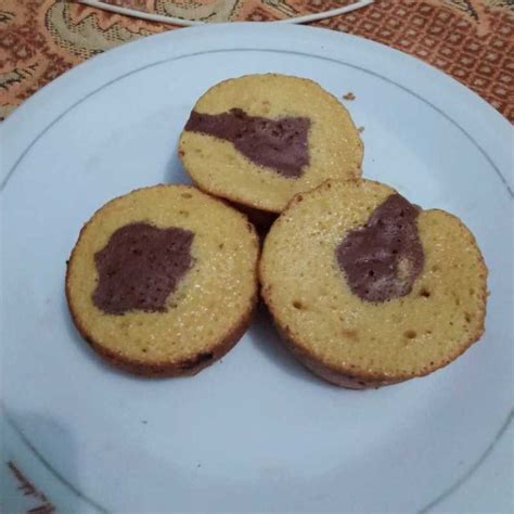 Bolu adalah kue idola di indonesia terlebih bolu panggang. Resep Bolu Panggang Mini #JagoMasakMinggu2Periode2 dari ...