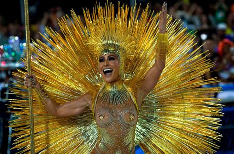 Rio Carnival 2018 Night One Eye Popping Costumes And Spectacular Floats