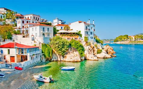 Top 10 Most Expensive Greece Islands - AwesomeGreece - Top Greek ...