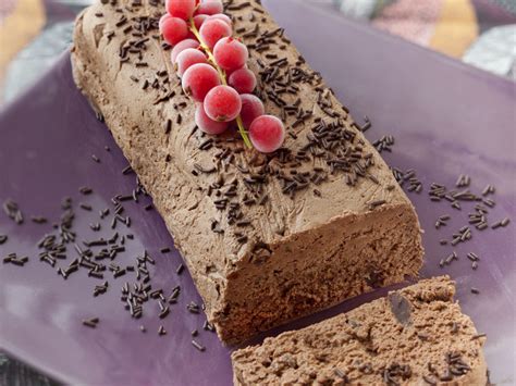 Nougat glacé au chocolat et aux amandes : Recette de Nougat glacé au ...