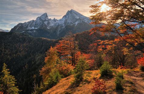 Watzmann Mountain In Autumn Bavarian Alps Germany Os 1600x1048