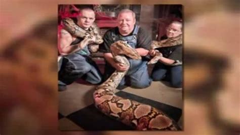Longest Snake In Captivity Medusa Dies Youtube