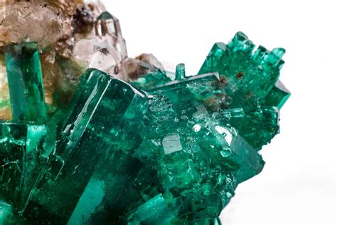 How To Identify Raw Emerald That Crystal Site