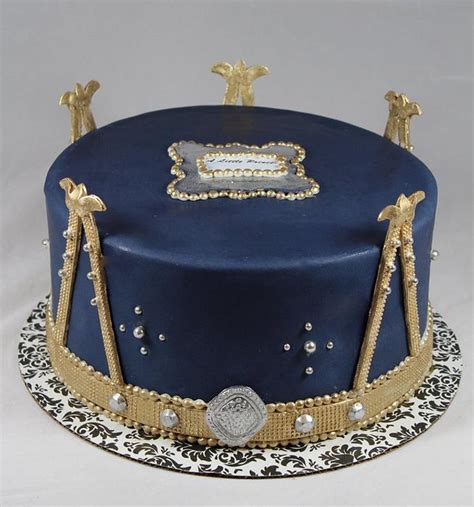 Fit For A King Decorated Cake By Soods Cakesdecor