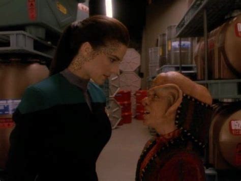 Terry Farrell And Aron Eisenberg In Star Trek Deep Space Nine 1993