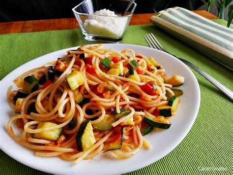 Espaguetis Con Verduras Salteadas Caceroladas