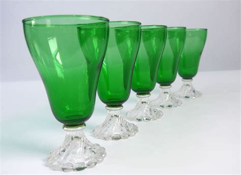 Set Of 5 Vintage Burple Green 6 Oz Glasses Tumblers Anchor Hocking Dark Green Crystal