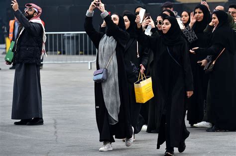 En Arabie Saoudite Les Droits Des Femmes Toujours Drastiquement Réprimés