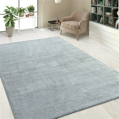 Hochwertige, einfarbige teppiche sind eine bereicherung für viele räume. Hochflorteppich Soft Einfarbig Silber Grau | Teppich.de