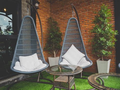 Best christmas decorations 2020 trends outdoor furniture. 6 New Exterior Decor Trends For 2020 - Interior Decor Trends