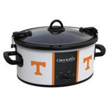 Using your oven gloves, lift the bowl out of the crock pot. Collegiate CrockPot Cook Carry Slow Cooker 6 Quart ...