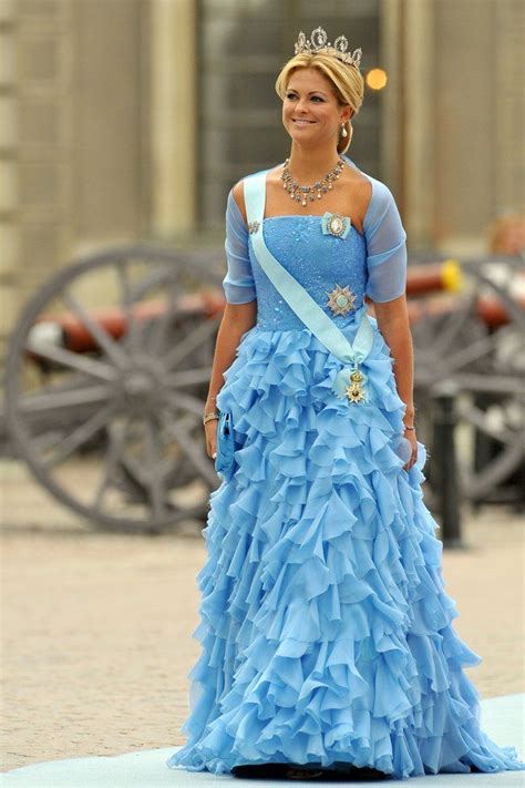 This Swedish Princess Has A Trendy Wardrobe Fashion Girls Will Fall In Love With Tiered Dress