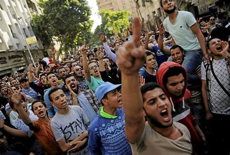 Egyptian Court Jails 152 People Over Islands Protest