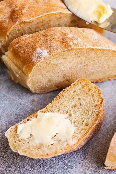 baɡɛt) is a long, thin loaf of french bread that is commonly made from basic lean dough (the dough, though not the shape, is defined by french law). French Baguette Recipe - Best Crafts and Recipes