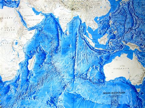 atlantic ocean map relief   oceanic floor