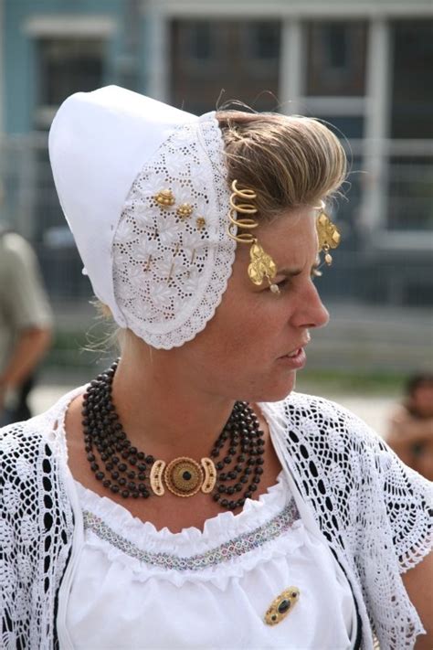 walcheren by gervan dutch clothing costumes around the world folk costume