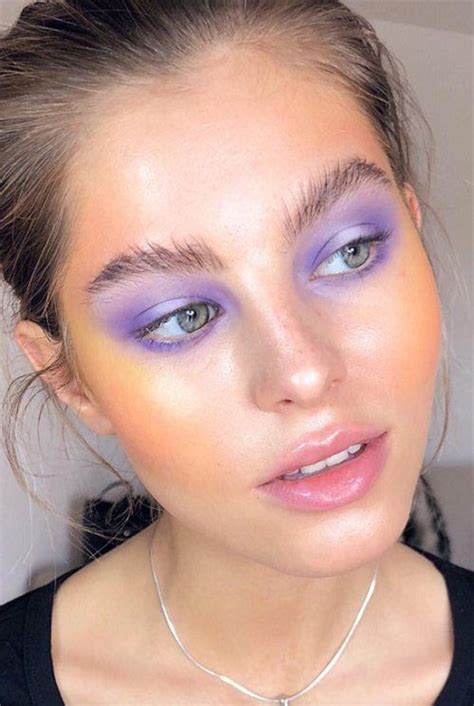 10 Pastel Makeup Looks For Easter We Love Society19 Purple Eye