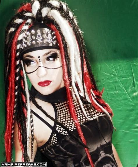 vampirefreaks goth girl ashlittlebat at a cybergoth shoot cybergoth goth girls futuristic