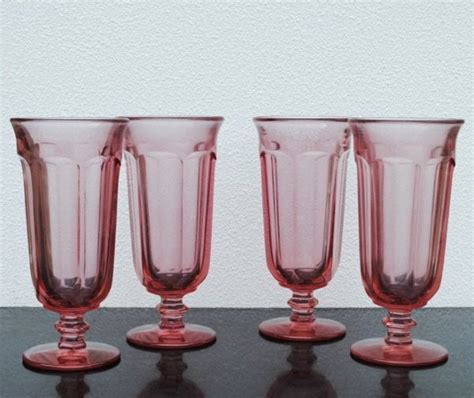 Vintage Pink Drink Glasses Old Williamsburg By Vintageeclecticity Pink Drinks Vintage Glasses