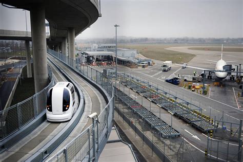Personal Rapid Transit Ultra Vehicle At London Heathrow Airport 3000