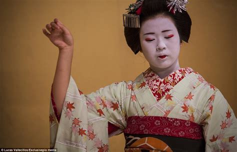 Inside The Secret World Of The Geisha Daily Mail Online