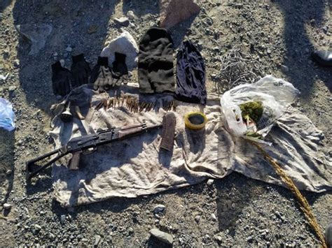 На окраине Балыкчи обнаружен тайник с оружием взрывчаткой и наркотиками 24kg