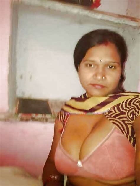 Sexy Aunty Removing Saree Palmes Est Hot Sex Picture