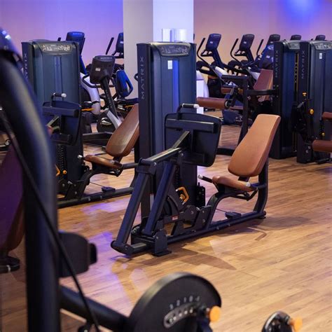 Cuomo Reopening New York Gyms Seems Like A Bad Idea