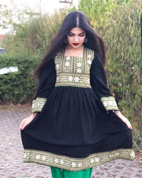 Pin By Baktash Abdullah On Afghan Dress Afghan Dresses Dresses Fashion