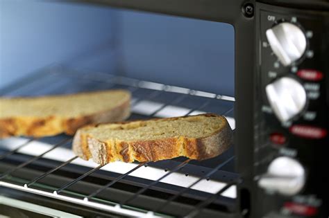 Don't be intimidated by this feature—it can help you cook your food faster and more evenly. How To Work A Convection Oven With Meatloaf / Oster Extra Large Convection Oven Review Well ...