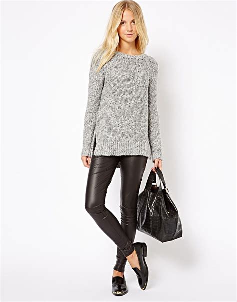 Best Long Sweaters To Wear With Leggings