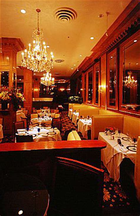 Guests at the accommodation can enjoy an asian breakfast. The Pump Room at Chicago's former Ambassador East Hotel ...