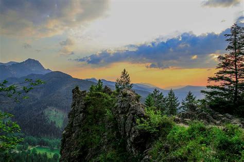 5 heureusement, la pologne de 2003 n'est pas uniquement ce paysage après la bataille. Histoire de la Pologne - Arts et Voyages