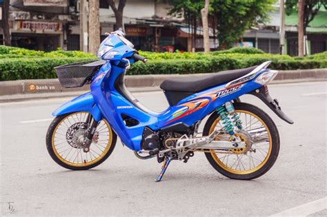 Watch latest video reviews of honda wave 125 i to know about its performance, mileage, styling and more. Honda Wave 125 độ đầy sang chảnh tại Thái Lan | Show xe ...