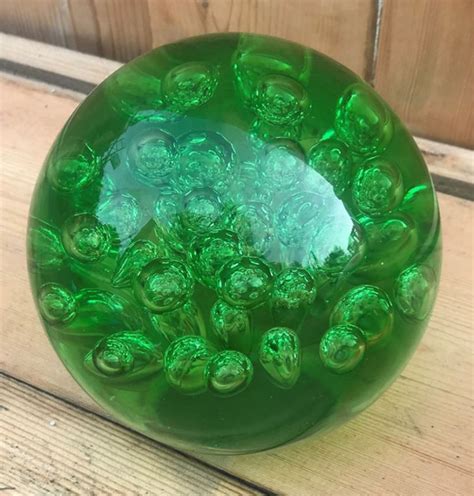 China Green Art Glass Bubble Ball For Hotel Decoration Manufacturers And Suppliers Factory