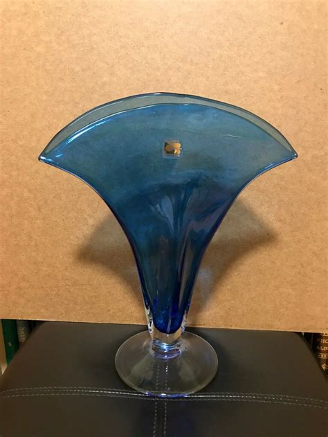 Vintage Handmade Blenko Art Glass Fan Vase Clear Base Blue Ebay Blenko Glass Glass Glass Art
